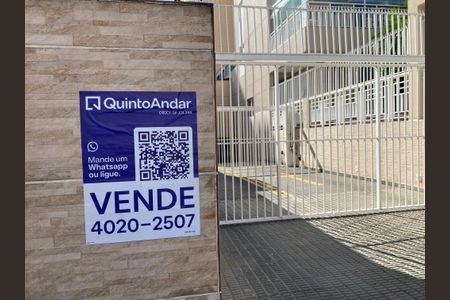 Apartamento à venda com 174m², 3 quartos e 3 vagas Apartamento à venda com 174m², 3 quartos e 3 vagasPlaca