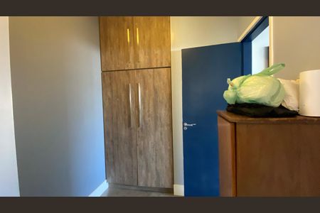 Apartamento à venda com 174m², 3 quartos e 3 vagas Apartamento à venda com 174m², 3 quartos e 3 vagasQuarto de serviço