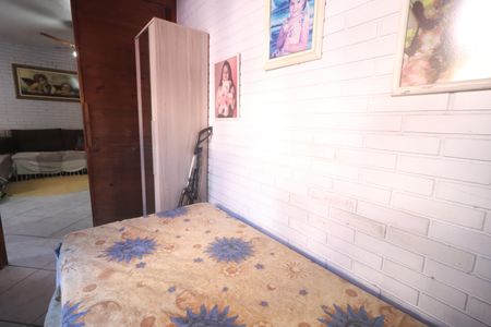 Casa à venda com 196m², 3 quartos e 2 vagasQuarto 3