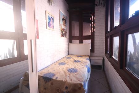 Casa à venda com 196m², 3 quartos e 2 vagasQuarto 3