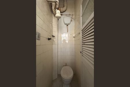 Apartamento à venda com 60m², 1 quarto e sem vagaÁrea de serviço - banheiro