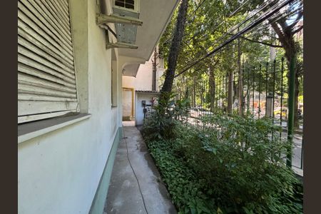 Apartamento à venda com 60m², 1 quarto e sem vagaPortaria