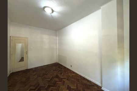 Apartamento à venda com 60m², 1 quarto e sem vagaQuarto