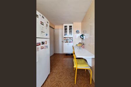 Apartamento à venda com 90m², 2 quartos e 1 vaga Apartamento à venda com 90m², 2 quartos e 1 vagaCozinha