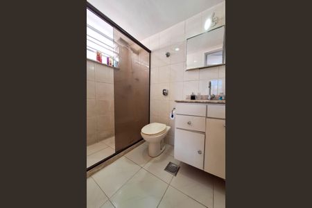 Apartamento à venda com 90m², 2 quartos e 1 vaga Apartamento à venda com 90m², 2 quartos e 1 vagaBanheiro da Suíte