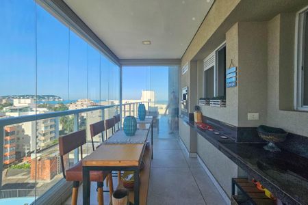 Apartamento para alugar com 157m², 3 quartos e 2 vagas Apartamento para alugar com 157m², 3 quartos e 2 vagasVaranda