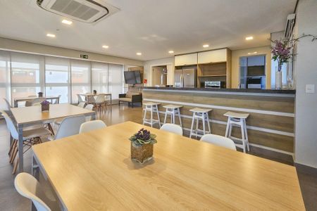 Apartamento para alugar com 157m², 3 quartos e 2 vagas Apartamento para alugar com 157m², 3 quartos e 2 vagasÁrea comum