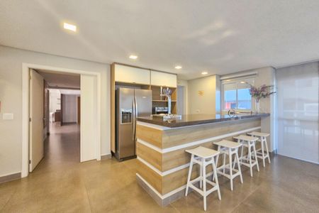 Apartamento para alugar com 157m², 3 quartos e 2 vagas Apartamento para alugar com 157m², 3 quartos e 2 vagasÁrea comum