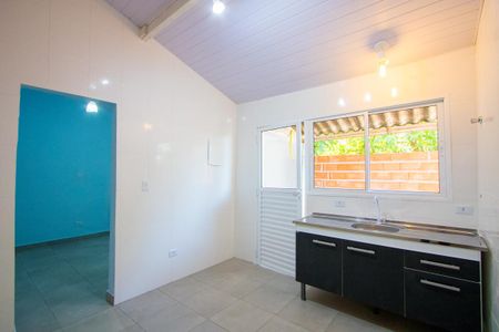 Sala/Cozinha de casa para alugar com 1 quarto, 36m² em Cidade São Jorge, Santo André
