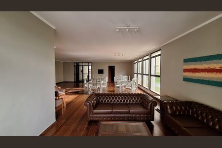Apartamento à venda com 163m², 4 quartos e 3 vagas Apartamento à venda com 163m², 4 quartos e 3 vagasÁrea comum - Salão de festas
