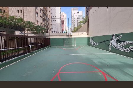 Apartamento à venda com 163m², 4 quartos e 3 vagas Apartamento à venda com 163m², 4 quartos e 3 vagasÁrea comum - Quadra Esportiva