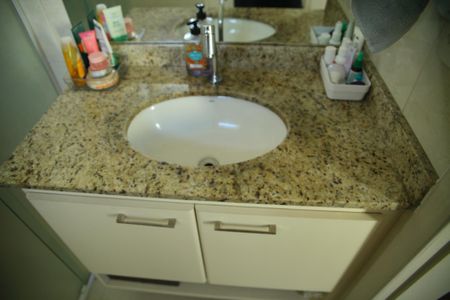 Casa à venda com 201m², 3 quartos e 3 vagasBanheiro 1