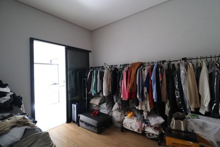 Casa para alugar com 490m², 4 quartos e 4 vagasSuíte 2 - Closet