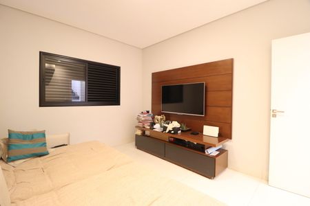 Casa para alugar com 490m², 4 quartos e 4 vagasQuarto 1