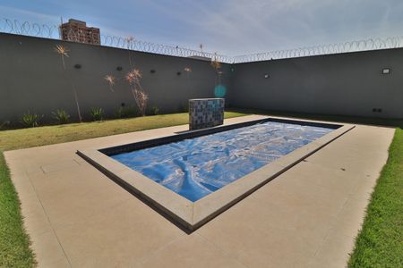 Casa para alugar com 490m², 4 quartos e 4 vagasPiscina