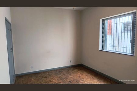 Casa à venda com 266m², 3 quartos e 4 vagas Casa à venda com 266m², 3 quartos e 4 vagasFoto 16