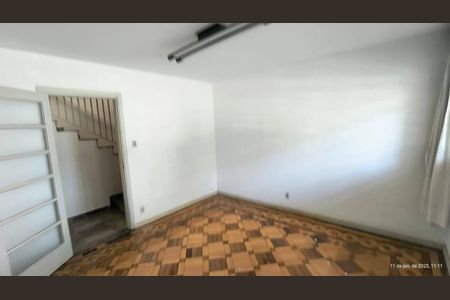 Casa à venda com 266m², 3 quartos e 4 vagas Casa à venda com 266m², 3 quartos e 4 vagasFoto 10