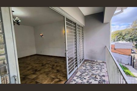 Casa à venda com 266m², 3 quartos e 4 vagas Casa à venda com 266m², 3 quartos e 4 vagasFoto 35