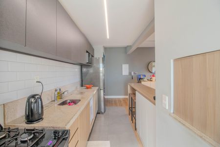 Apartamento à venda com 80m², 3 quartos e 1 vaga Apartamento à venda com 80m², 3 quartos e 1 vagaCozinha e Área de Serviço