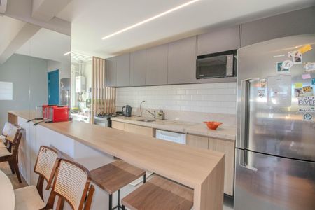 Apartamento à venda com 80m², 3 quartos e 1 vaga Apartamento à venda com 80m², 3 quartos e 1 vagaCozinha e Área de Serviço