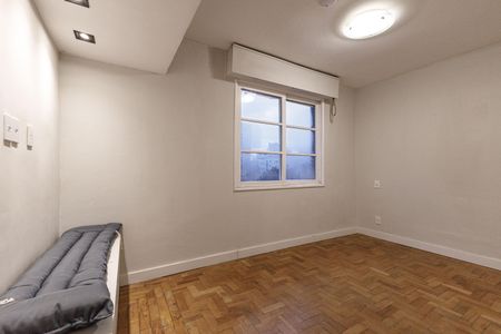 Apartamento à venda com 75m², 2 quartos e 1 vagaSuíte