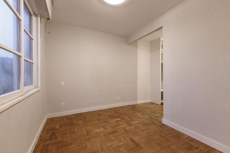 Apartamento à venda com 75m², 2 quartos e 1 vagaSuíte