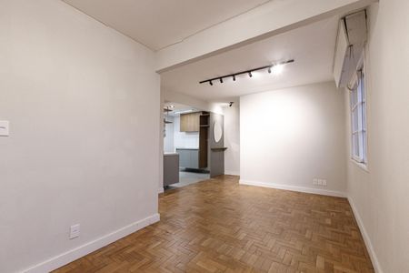 Apartamento à venda com 75m², 2 quartos e 1 vagaSala