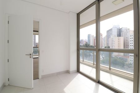 Apartamento à venda com 294m², 4 quartos e 5 vagas Apartamento à venda com 294m², 4 quartos e 5 vagasCozinha