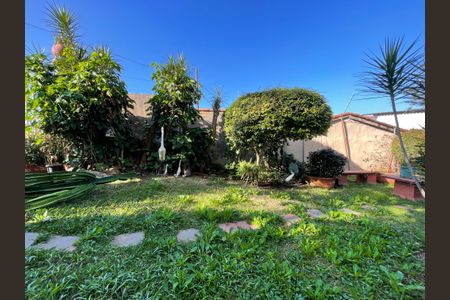 Casa de condomínio à venda com 137m², 4 quartos e 5 vagasÁrea comum