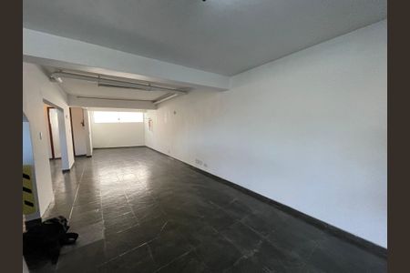 Casa de condomínio à venda com 137m², 4 quartos e 5 vagasGaragem