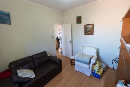Casa à venda com 165m², 3 quartos e 3 vagas Casa à venda com 165m², 3 quartos e 3 vagasQuarto 1