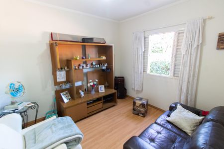 Casa à venda com 165m², 3 quartos e 3 vagas Casa à venda com 165m², 3 quartos e 3 vagasQuarto 1