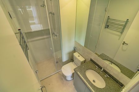 Studio para alugar com 17m², 1 quarto e sem vaga Studio para alugar com 17m², 1 quarto e sem vagaBanheiro