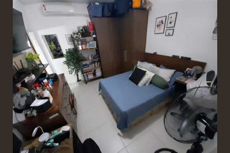 Apartamento à venda com 68m², 1 quarto e 1 vaga