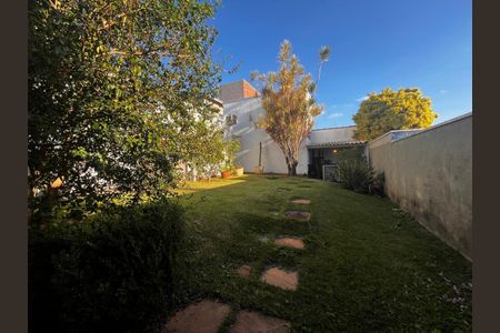 Casa à venda com 278m², 3 quartos e 3 vagasQuintal