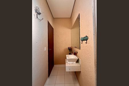 Casa à venda com 278m², 3 quartos e 3 vagasLavabo