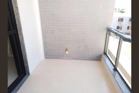 Apartamento à venda com 72m², 2 quartos e 1 vaga