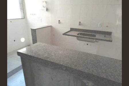 Apartamento à venda com 72m², 2 quartos e 1 vaga