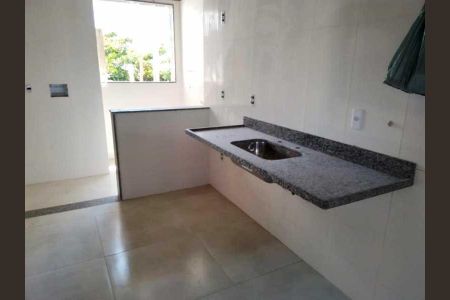 Apartamento à venda com 72m², 2 quartos e 1 vaga