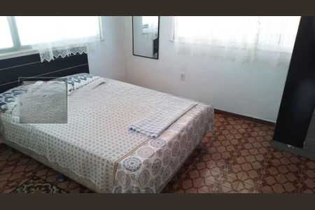 Casa à venda com 214m², 5 quartos e 4 vagas
