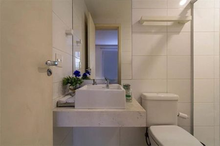 Apartamento à venda com 90m², 2 quartos e 2 vagas