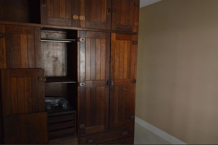 Casa de condomínio para alugar com 362m², 5 quartos e 5 vagas Casa de condomínio para alugar com 362m², 5 quartos e 5 vagasQuarto 1