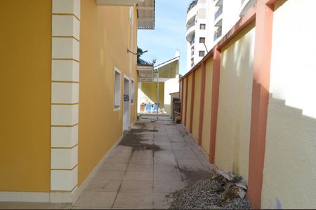 Casa de condomínio para alugar com 362m², 5 quartos e 5 vagas Casa de condomínio para alugar com 362m², 5 quartos e 5 vagasQuintal