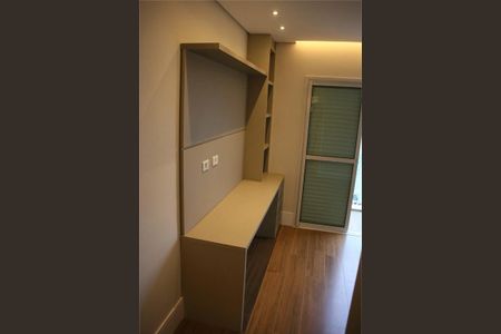 Casa à venda com 128m², 4 quartos e sem vaga