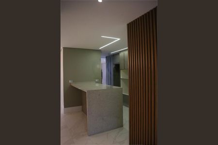 Casa à venda com 128m², 4 quartos e sem vaga