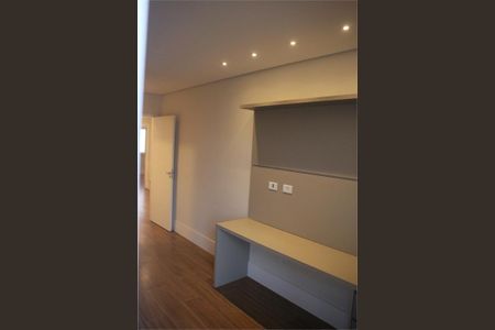 Casa à venda com 128m², 4 quartos e sem vaga