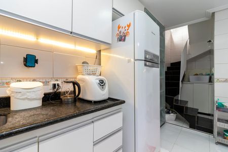 Casa à venda com 192m², 4 quartos e 3 vagas Casa à venda com 192m², 4 quartos e 3 vagasCozinha