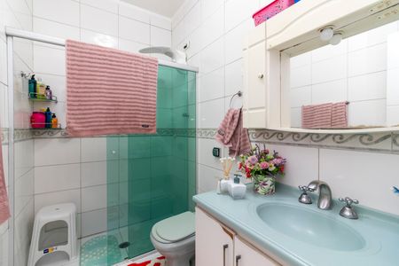 Casa à venda com 192m², 4 quartos e 3 vagas Casa à venda com 192m², 4 quartos e 3 vagasBanheiro