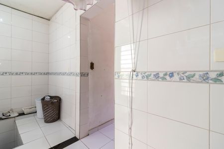 Casa à venda com 192m², 4 quartos e 3 vagas Casa à venda com 192m², 4 quartos e 3 vagasÁrea de Serviço