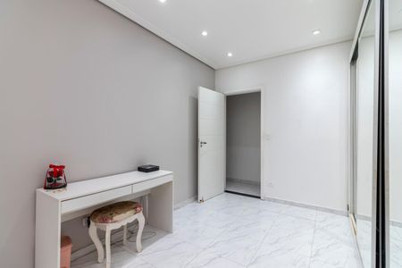 Casa à venda com 192m², 4 quartos e 3 vagas Casa à venda com 192m², 4 quartos e 3 vagasQuarto 2